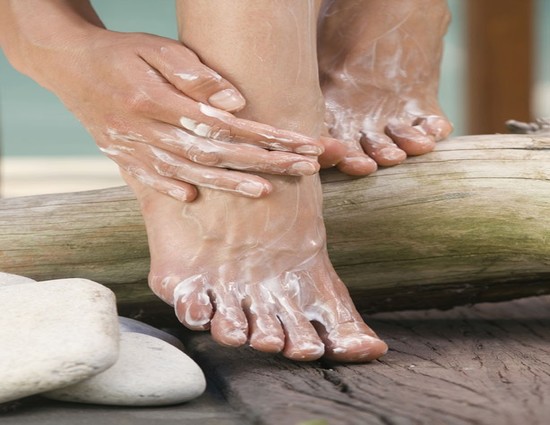 beauty tips,beauty,pedicure tips,fast pedicure tips,pedicure removes dead skin,pedicure softens hard skin,beauty tips for feet